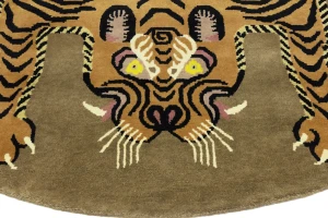 Khaki Tribal Pictorial 8X8 Fine Nepali Oriental Round Rug