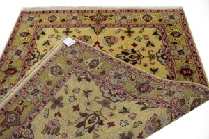 Buff Beige Floral 5'5X7'6 Oushak Chobi Oriental Rug