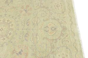 Muted Light Green Floral 8X8 Transitional Oriental Square Rug