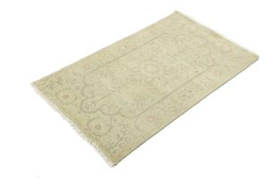 Muted Light Green Floral 3X5 Transitional Oriental Round Rug