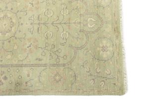 Muted Light Green Floral 3X5 Transitional Oriental Round Rug