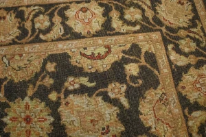 Black Floral Classic 4X6 Indo-Kashan Oriental Rug