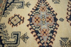 Cream Tribal 6X9 Indo-Viss Oriental Rug