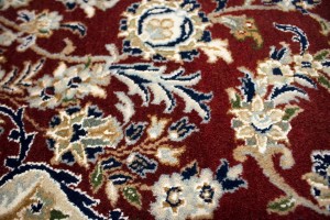 Wine Red Floral 4X6 Indo-Nain Oriental Rug
