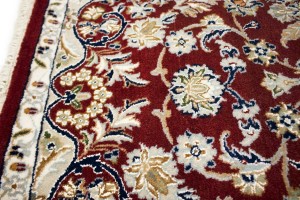 Wine Red Floral 4X6 Indo-Nain Oriental Rug