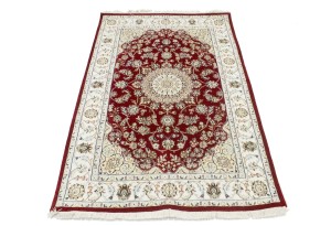 Red Floral 4X6 Indo-Nain Oriental Rug