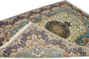 Cream Floral Kirman 7X9 Oriental Rug