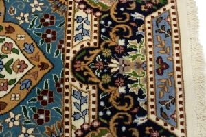 Cream Floral Kirman 7X9 Oriental Rug