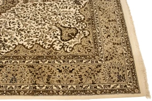 Cream Floral Kirman 7X9 Oriental Rug