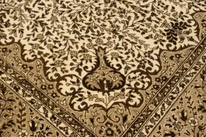 Cream Floral Kirman 7X9 Oriental Rug