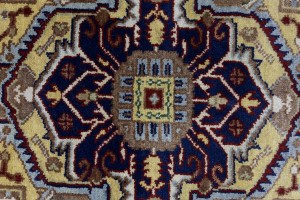 Cream Geometric 7'9X9'6 Heriz Serapi Oriental Rug