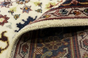 Cream Floral 6X9 Chobi Oriental Rug