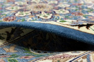 Cream & Blue Floral 6'5X9'2 Kirman Oriental Rug