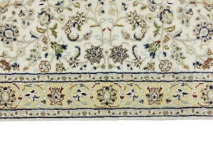 Cream Floral 3X7 Indo-Nain Oriental Rug