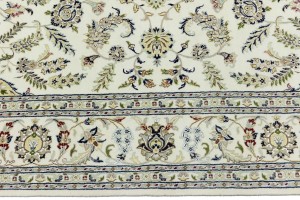 Cream Floral 8'3X11'6 Indo-Nain Oriental Rug