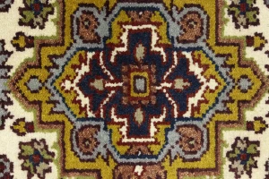 Cream Floral 3X8 Heriz Serapi Oriental Runner Oriental Rug