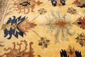 Vintage Beige Floral 13X19 Heriz Sultanabad Persian Rug