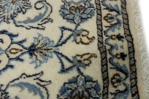 Cream Classic Floral 2'2X4'7 Nain Persian Rug