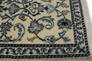 Cream Classic Floral 2'3X4'6 Nain Persian Rug