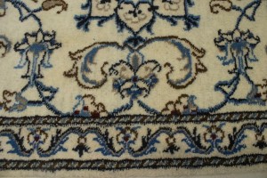 Cream Floral Classic 2'4X4'5 Nain Persian Rug
