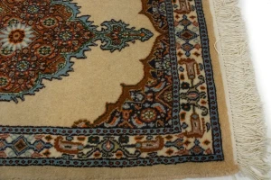 Vintage Cream 2X3 Mood Tabriz Persian Rug