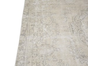 Antique Muted Beige Floral 8X11 Distressed Vintage Oriental Rug