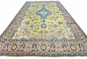 Semi Antique Muted Floral 8X13 Distressed Vintage Oriental Rug