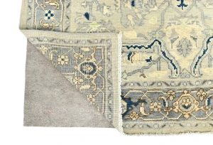 Muted Gray Geometric 4X6 Heriz Serapi Oriental Rug