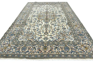 Vintage Cream Traditional Floral 7X10 Kashan Persian Rug