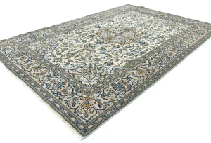 Vintage Cream Traditional Floral 7X10 Kashan Persian Rug