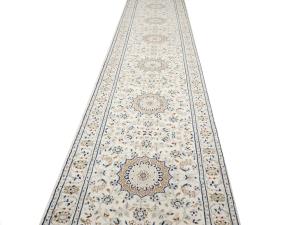 Cream Floral 3X20 Indo-Nain Oriental Runner Rug