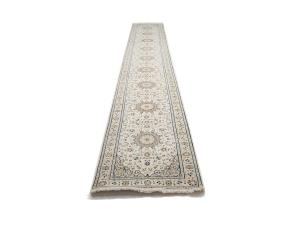 Cream Floral 3X20 Indo-Nain Oriental Runner Rug