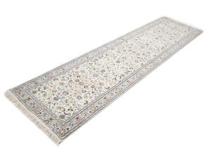 Cream Floral Traditional 3X11 Indo-Nain Oriental Runner Rug
