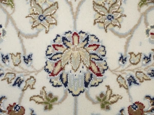 Cream Floral 6X6 Indo-Nain Oriental Round Rug